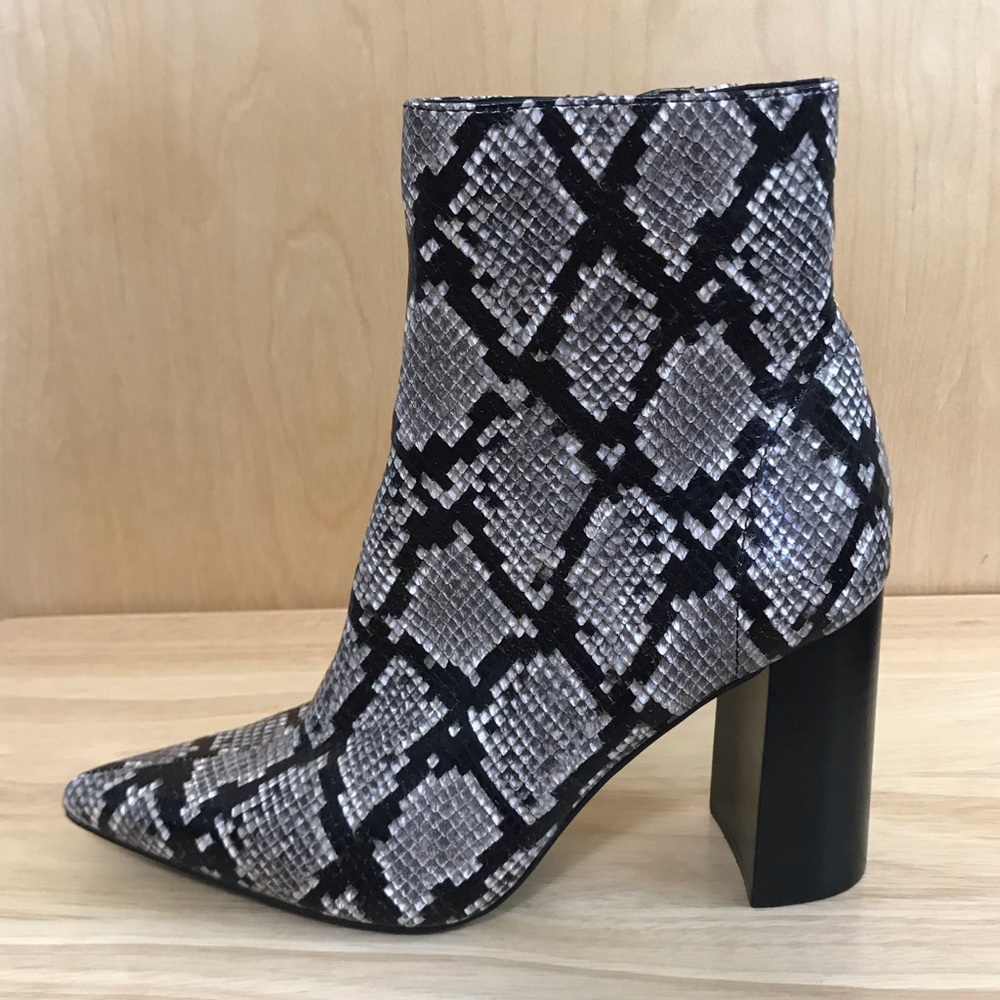 Jeffrey Campbell snakeskin Raven booties, size 7.5